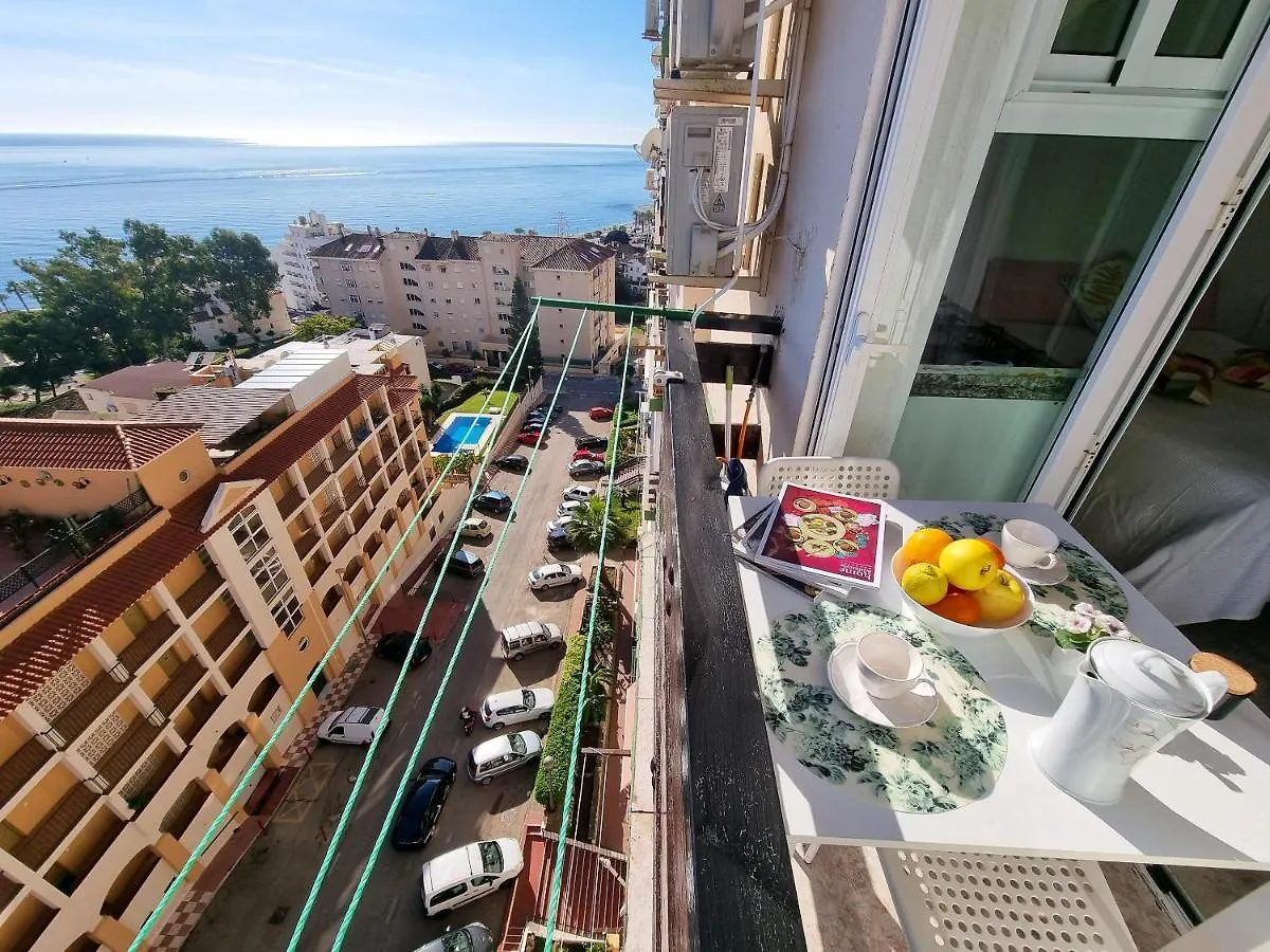 Apartament Elegant Studio With Sea View In Benalmadena 30 M²