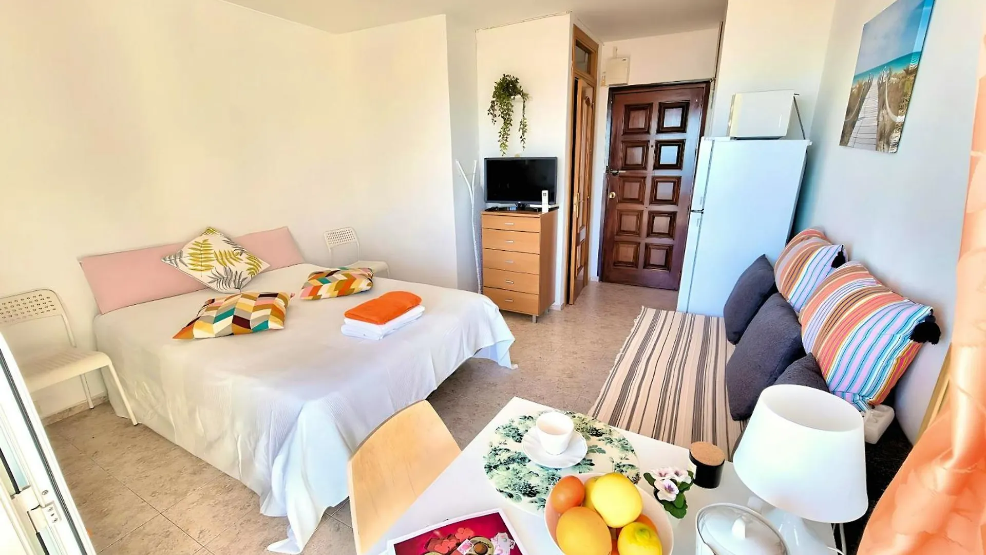 Elegant Studio With Sea View In Benalmadena 30 M² 0*,