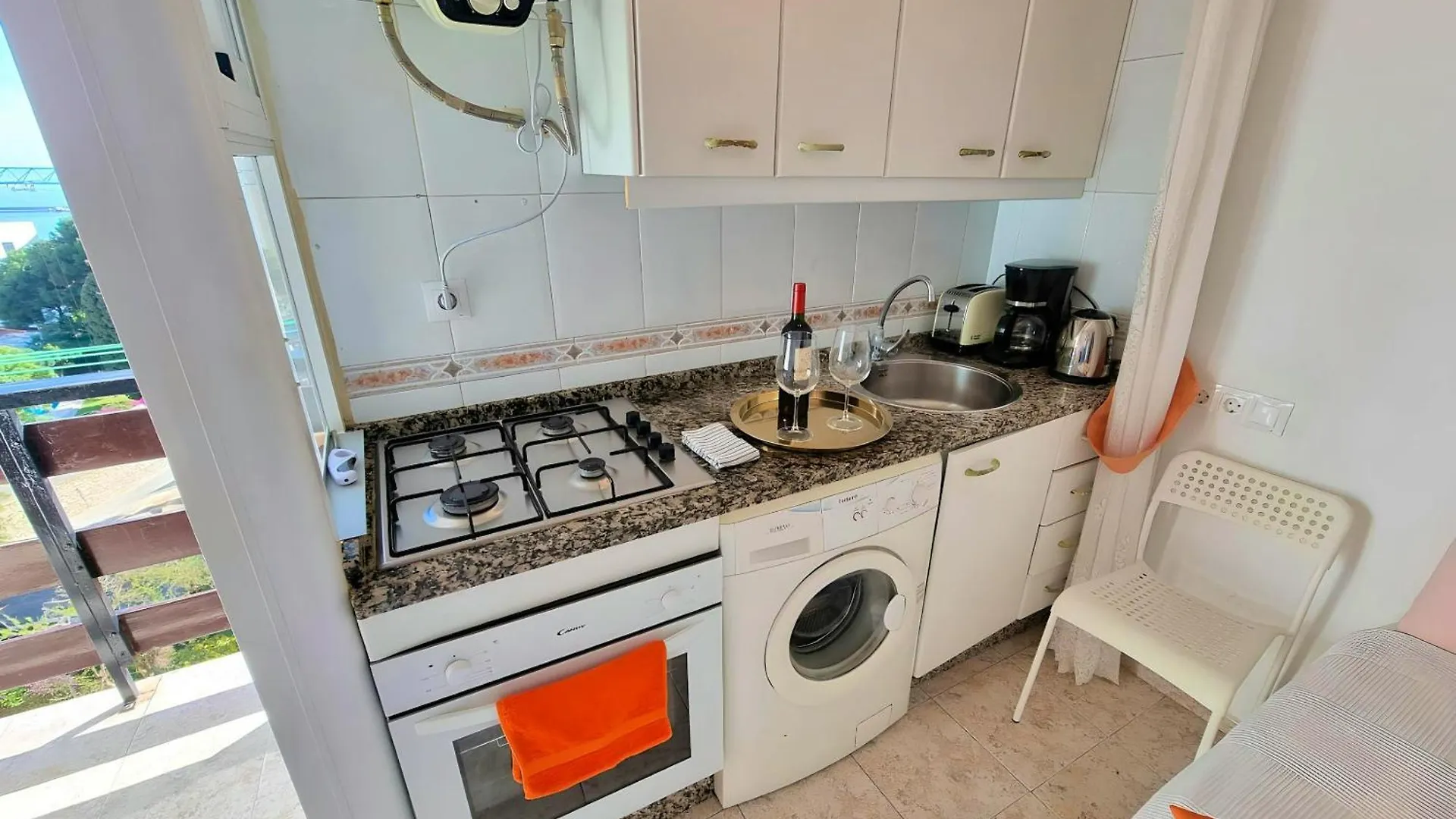 Elegant Studio With Sea View In Benalmadena 30 M² Apartament